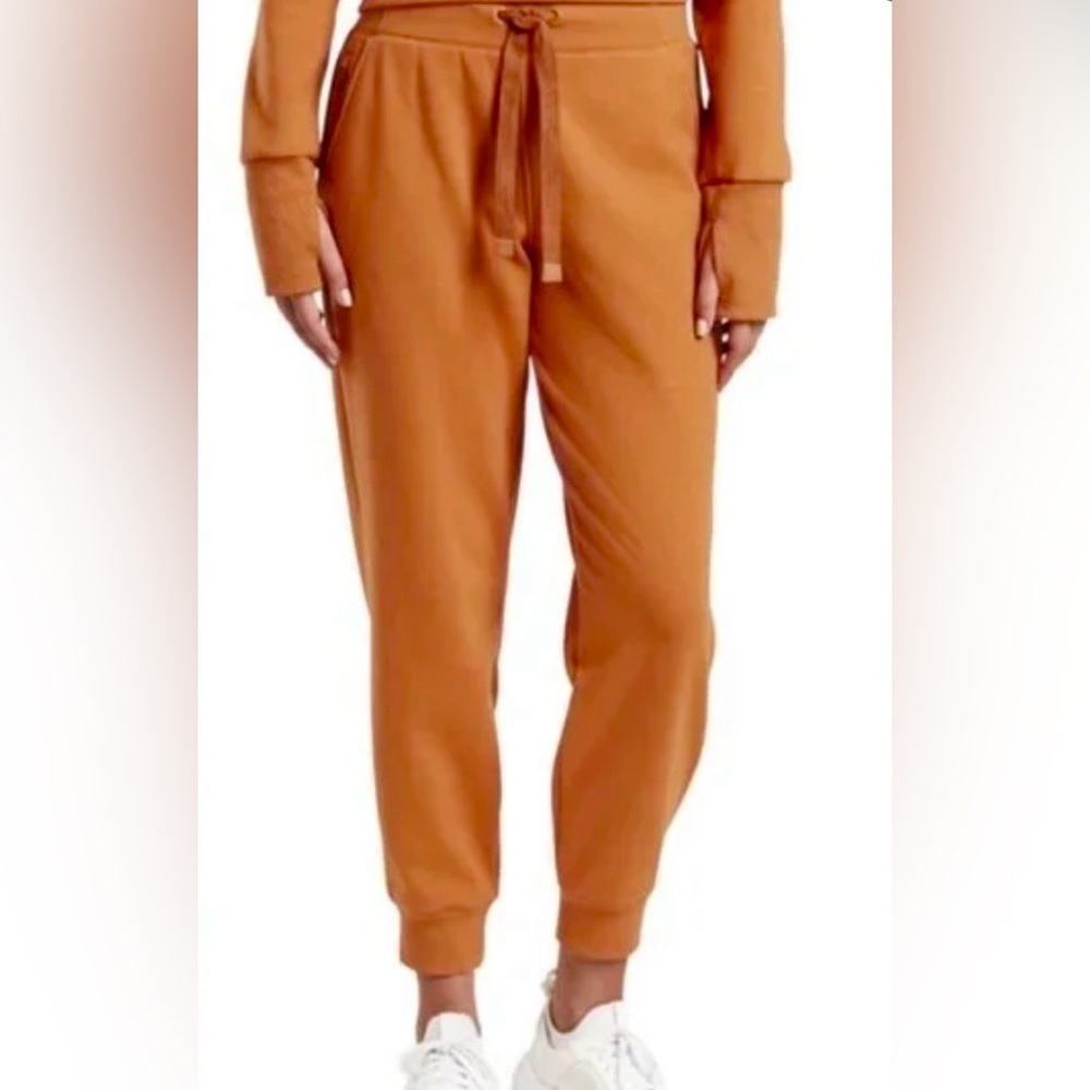 Athleta Triumph Orange Cattail Brown Soft Athletic Joggers Medium